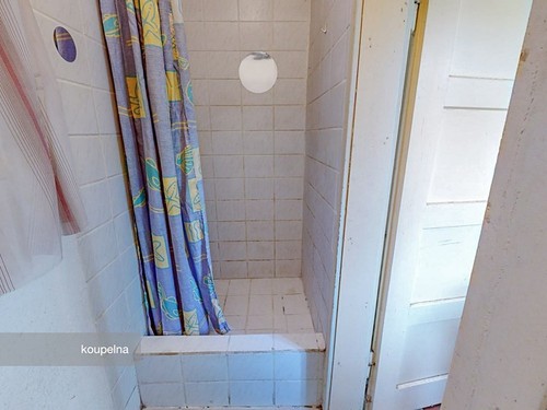Prodaná chata 77 m², pozemek 484 m²