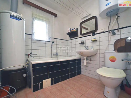 Prodaný  dům 103 m², pozemek 8942 m²