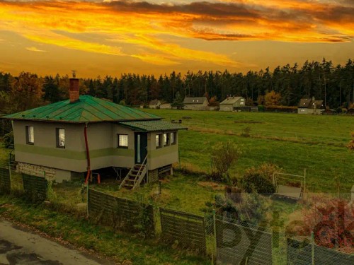 Prodaná chata 48 m², pozemek 632 m²