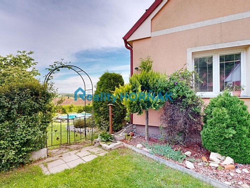 Prodaný dům 140 m², pozemek 1383 m²
