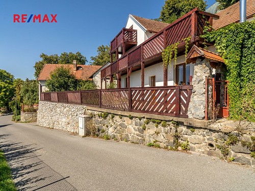 Prodaná chalupa 158 m², pozemek 349 m²
