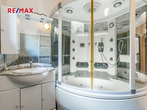 Prodaný dům 182 m², pozemek 1009 m²