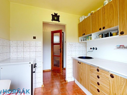 Prodaná chata 65 m², pozemek 869 m²