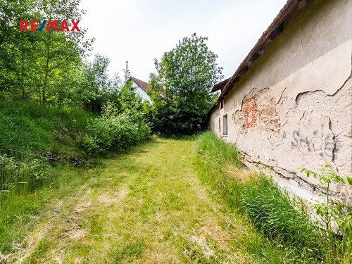 Prodaný dům 290 m², pozemek 4371 m²