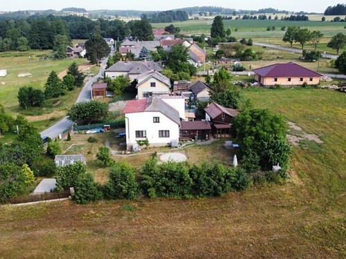 Prodaný dům 270 m², pozemek 1432 m²