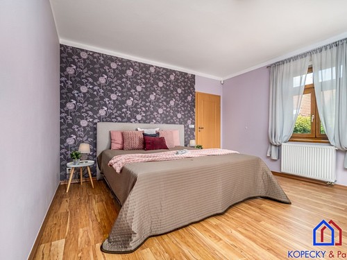 Prodaná vila 468 m², pozemek 1000 m²