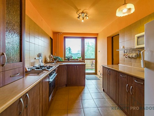 Prodaný dům 200 m², pozemek 1994 m²