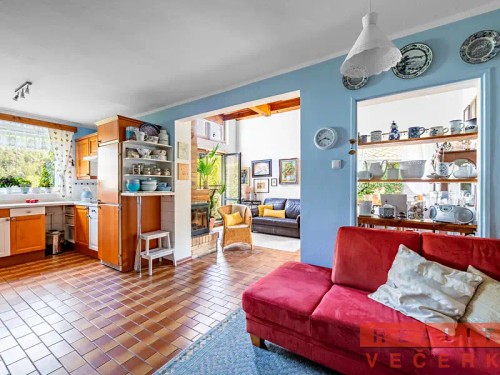 Prodej domu 180 m², pozemek 1699 m²