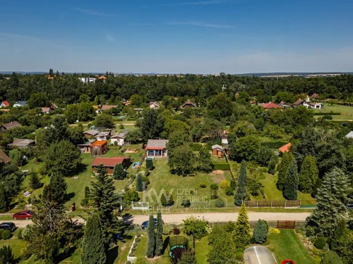 Prodej stavebního pozemku 1059 m²