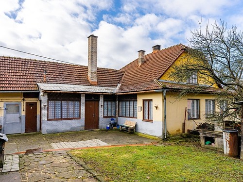 Prodaný dům 140 m², pozemek 1000 m²