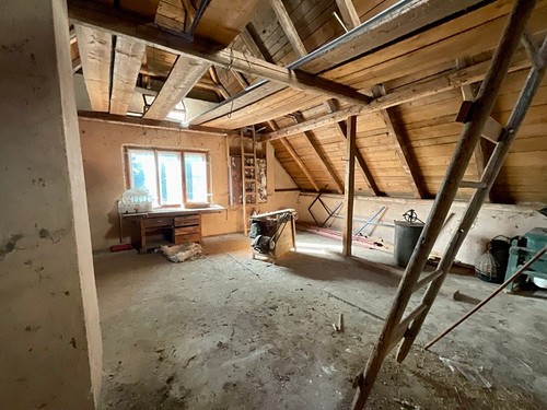 Prodaný dům 410 m², pozemek 12903 m²