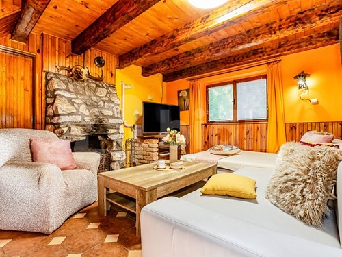 Prodaná chata 110 m², pozemek 560 m²