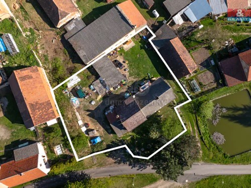 Prodej domu 100 m², pozemek 960 m²
