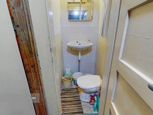 Prodaná chata 77 m², pozemek 484 m²