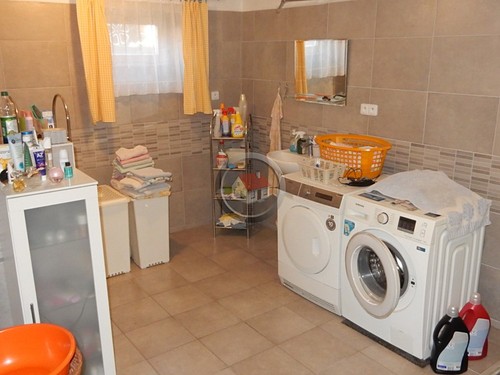 Prodaný dům 300 m², pozemek 873 m²