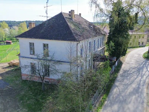 Prodej chalupy 617 m², pozemek 831 m²