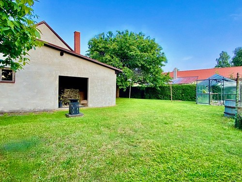 Prodaný dům 187 m², pozemek 945 m²