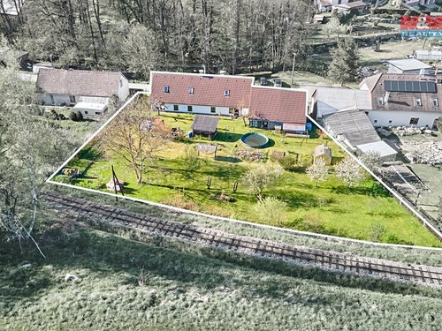 Prodaný dům 218 m², pozemek 1905 m²