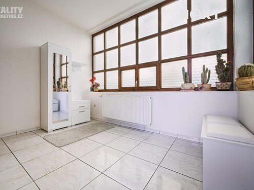 Prodaný dům 100 m², pozemek 2551 m²