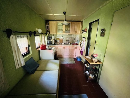 Prodaná chata 100 m², pozemek 415 m²