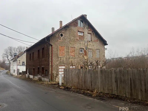 Prodej domu 549 m², pozemek 598 m²