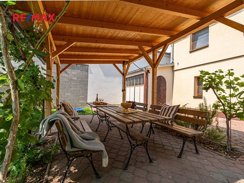 Prodaný dům 250 m², pozemek 723 m²