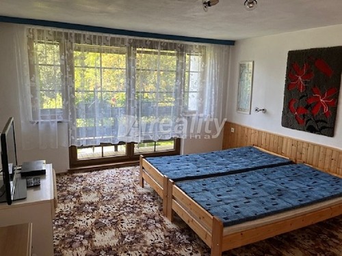 Prodaná chalupa 275 m², pozemek 1353 m²