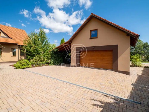 Prodaný dům 186 m², pozemek 2412 m²