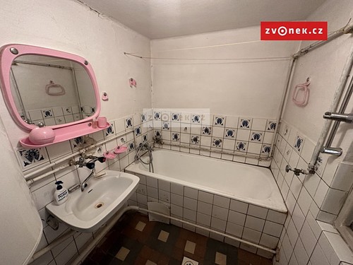 Prodaný dům 100 m², pozemek 447 m²