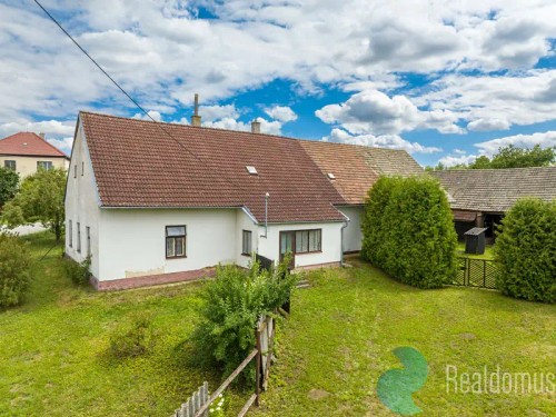 Prodaná  zemědělská usedlost 100 m², pozemek 2214 m²