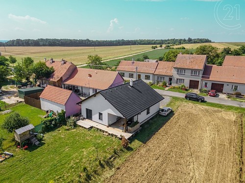Prodaný dům 137 m², pozemek 2376 m²