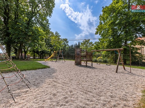 Prodaný dům 100 m², pozemek 2693 m²