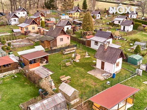 Prodaná chata 25 m², pozemek 398 m²