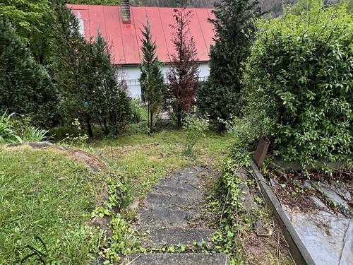 Prodaná chata 100 m², pozemek 394 m²