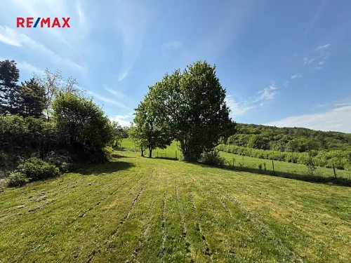 Prodej stavebního pozemku 1249 m²