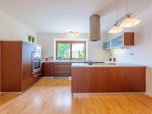 Prodaný dům 200 m², pozemek 350 m²