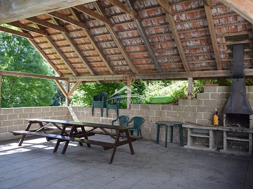 Prodaná chalupa 250 m², pozemek 7852 m²