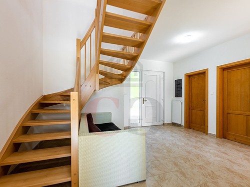 Prodaný dům 380 m², pozemek 1313 m²
