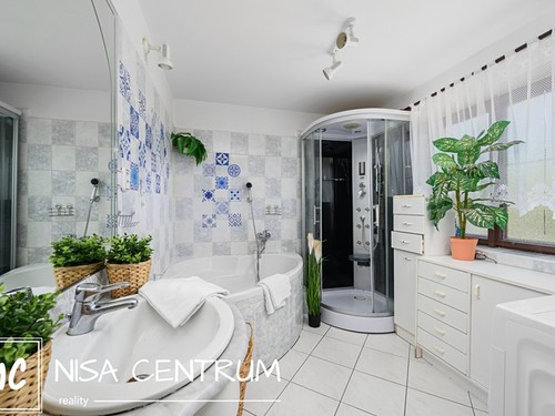 Prodaný dům 200 m², pozemek 772 m²