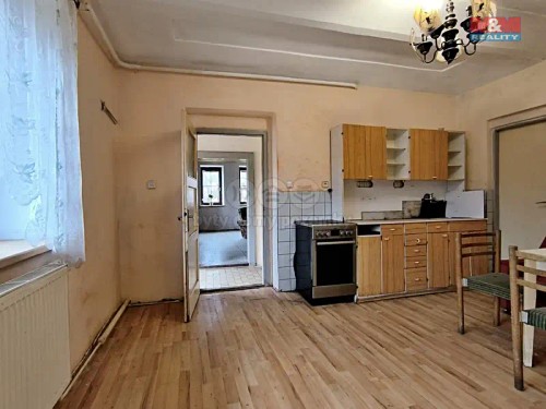 Prodej domu 70 m², pozemek 993 m²