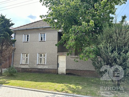 Prodaný dům 185 m², pozemek 1074 m²