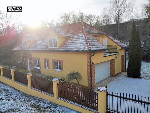 Prodaný dům 398 m², pozemek 1547 m²