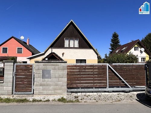Prodaná chata 60 m², pozemek 396 m²