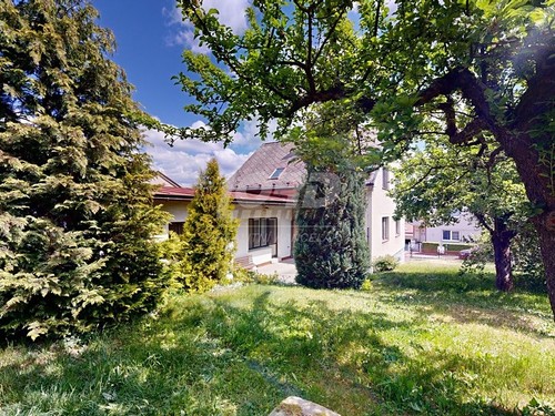 Prodaný dům 366 m², pozemek 955 m²