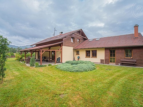 Prodaný dům 365 m², pozemek 2409 m²