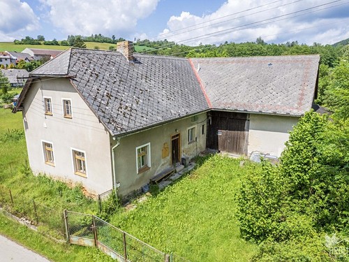 Prodaný dům 80 m², pozemek 990 m²