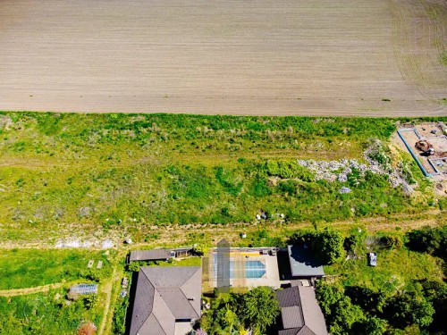 Prodej stavebního pozemku 748 m²