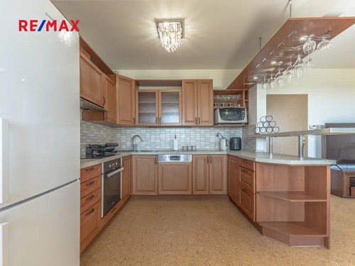 Prodej bytu 4+kk 83 m²