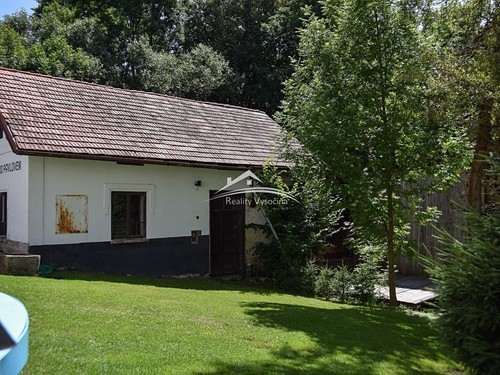 Prodaná chalupa 250 m², pozemek 7852 m²