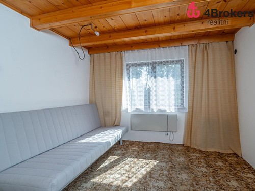 Prodaná chata 62 m², pozemek 890 m²